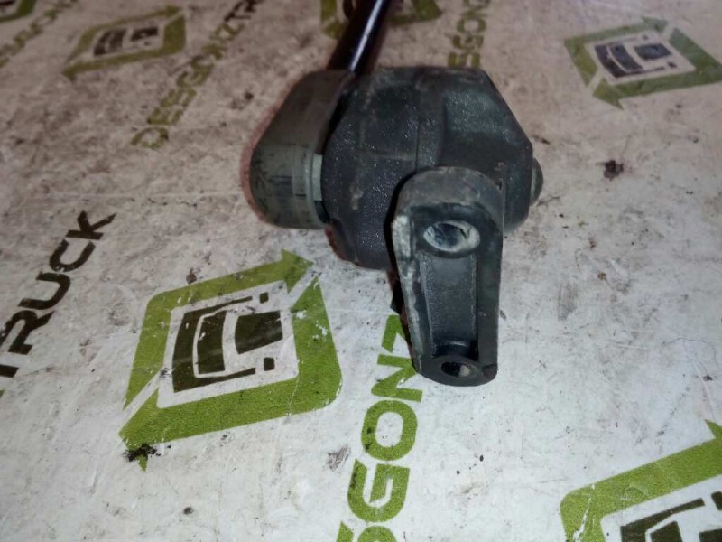 Recambio de brazo retrovisor derecho para nissan trucks eco-t eco-t 100 referencia OEM IAM   