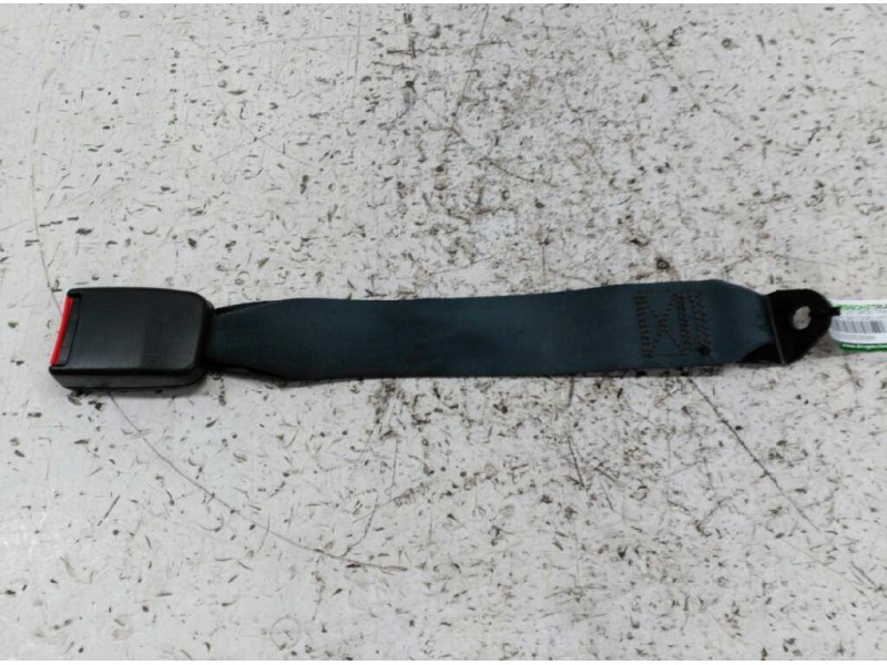 Recambio de enganche cinturon trasero derecho para mitsubishi santamo (hyundai) santamo confort referencia OEM IAM  SEGUNDA PART