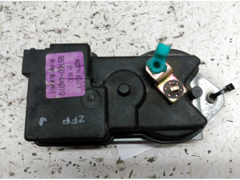 Recambio de motor cierre centralizado puerta corredera para hyundai h 1 referencia OEM IAM   