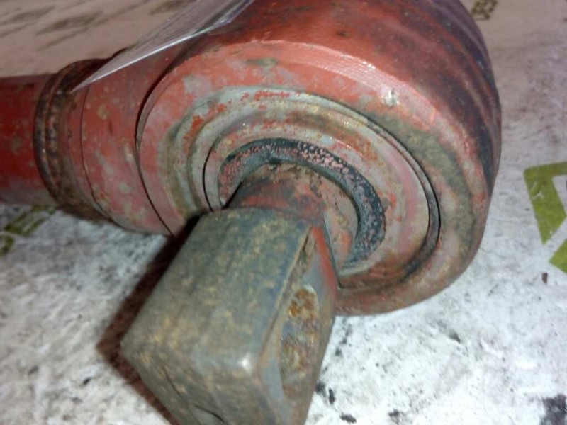 Recambio de tirante trasero derecho para iveco eurocargo 05.03  fg 120 e tráfico urbano referencia OEM IAM 41214462  