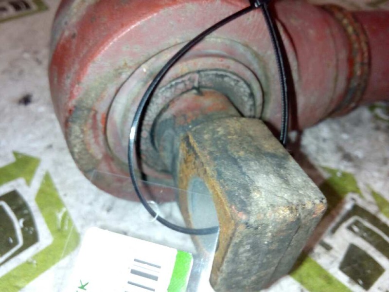 Recambio de tirante trasero izquierdo para iveco eurocargo 05.03  fg 120 e tráfico urbano referencia OEM IAM 41214462  