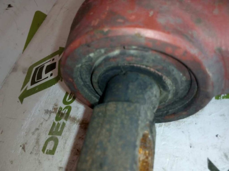 Recambio de tirante trasero izquierdo para iveco eurocargo 05.03  fg 120 e tráfico urbano referencia OEM IAM 41214462  