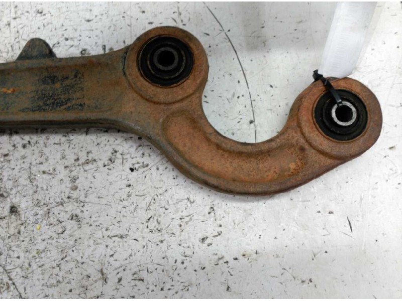Recambio de brazo suspension inferior delantero derecho para land rover discovery (lt) referencia OEM IAM   