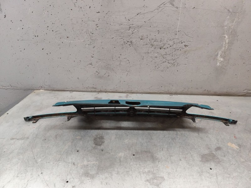 Recambio de rejilla delantera para citroën saxo 1.1 x referencia OEM IAM   