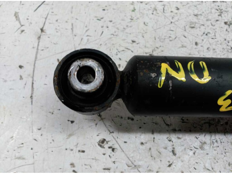 Recambio de amortiguador trasero izquierdo para peugeot 407 sw sport referencia OEM IAM   