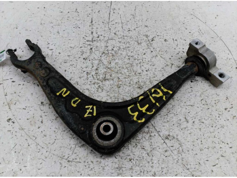 Recambio de brazo suspension inferior delantero izquierdo para peugeot 407 sw sport referencia OEM IAM   
