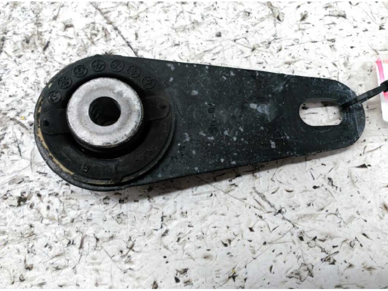 Recambio de soporte para peugeot 407 sw sport referencia OEM IAM  DELANTERO IZQUIERDO 