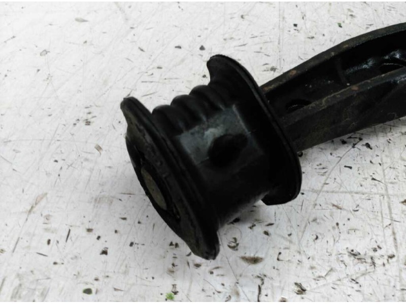 Recambio de brazo suspension inferior delantero izquierdo para mitsubishi santamo (hyundai) santamo confort referencia OEM IAM  