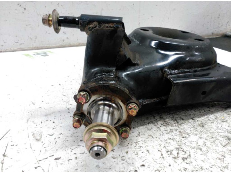 Recambio de brazo suspension inferior trasero izquierdo para mitsubishi santamo (hyundai) santamo confort referencia OEM IAM   