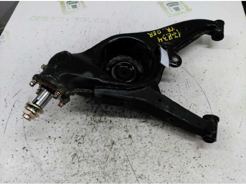 Recambio de brazo suspension inferior trasero derecho para mitsubishi santamo (hyundai) santamo confort referencia OEM IAM   