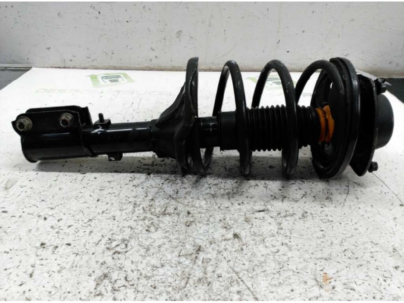 Recambio de amortiguador delantero izquierdo para mitsubishi santamo (hyundai) santamo confort referencia OEM IAM   