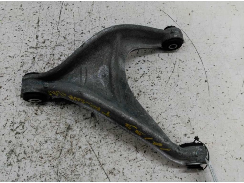 Recambio de brazo suspension superior trasero izquierdo para peugeot 407 sw sport referencia OEM IAM   