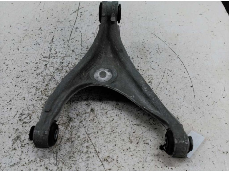 Recambio de brazo suspension superior trasero izquierdo para peugeot 407 sw sport referencia OEM IAM   