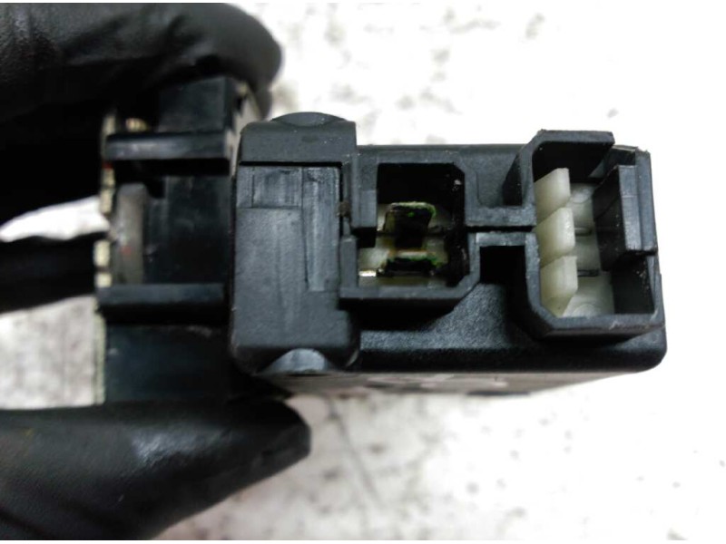 Recambio de cerradura puerta delantera derecha para citroen zx 1.9 d armonia referencia OEM IAM   