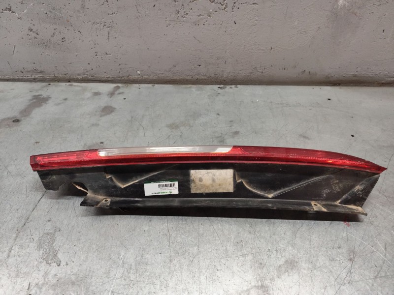 Recambio de piloto trasero derecho para ford focus berlina (cap) ghia referencia OEM IAM   