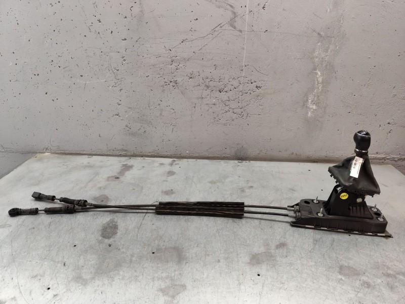 Recambio de palanca cambio para seat ibiza iv (6j5, 6p1) 2.0 referencia OEM IAM 2Q0711049K  