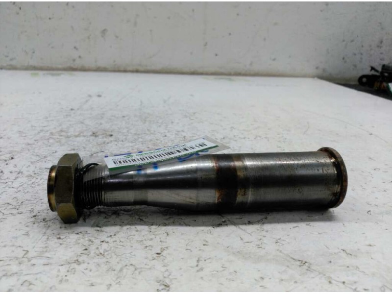 Recambio de mangon trasero derecho para renault trafic (desde 5.89) t 1100 referencia OEM IAM   