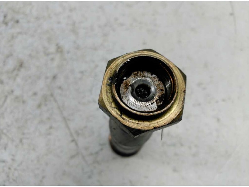 Recambio de mangon trasero derecho para renault trafic (desde 5.89) t 1100 referencia OEM IAM   