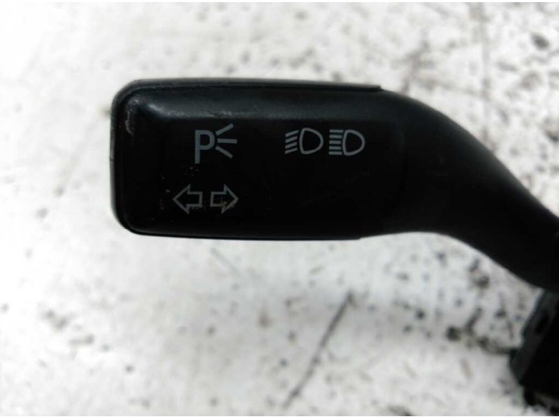 Recambio de mando multifuncion para audi a4 avant (8e) 2.5 v6 24v tdi referencia OEM IAM 8E0953503C  
