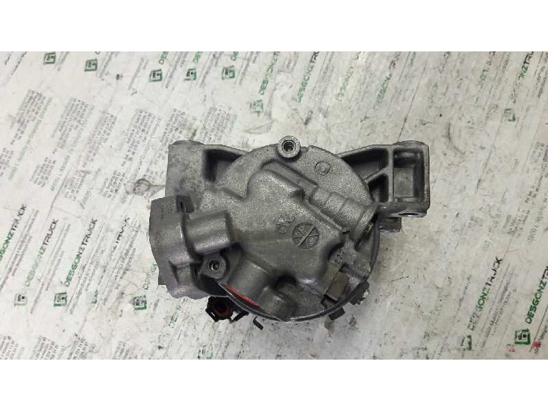 Recambio de compresor aire acondicionado para nissan almera (n16/e) line up referencia OEM IAM 926009F511  