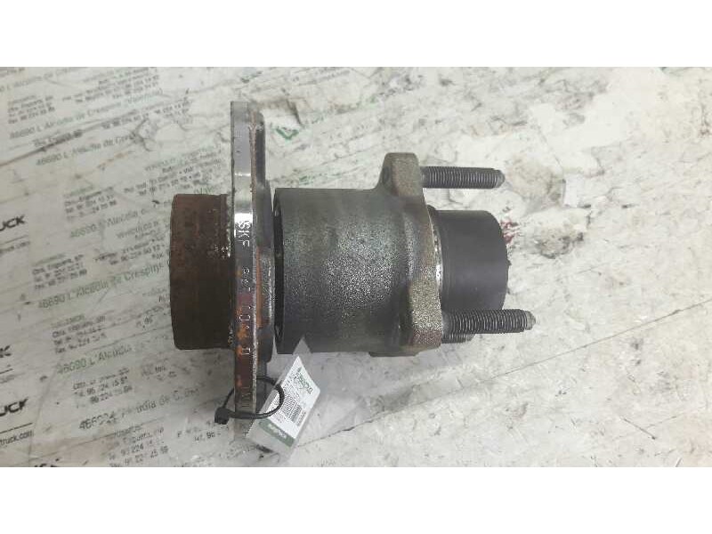 Recambio de buje trasero derecho para opel vectra b berlina 1.6 16v referencia OEM IAM   