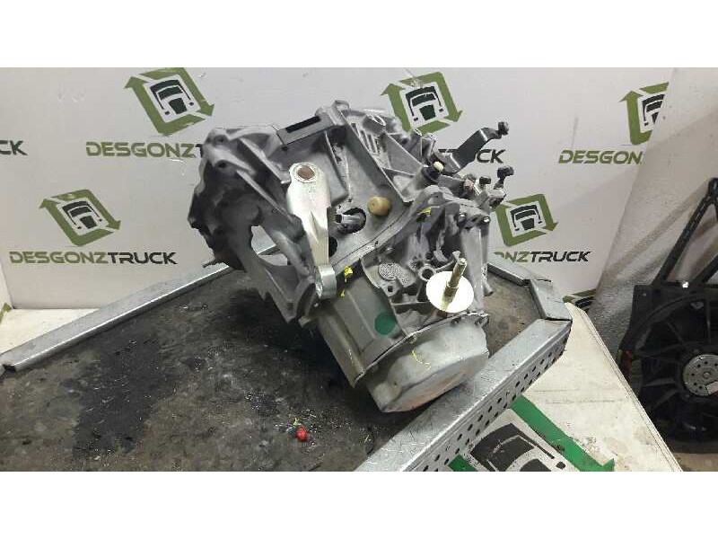 Recambio de caja cambios para peugeot partner (s1) combispace referencia OEM IAM 20TE22 2285843B 