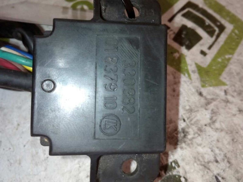 Recambio de mando limpia para scania trucks serie 2 k-92 referencia OEM IAM 330982 01837910 