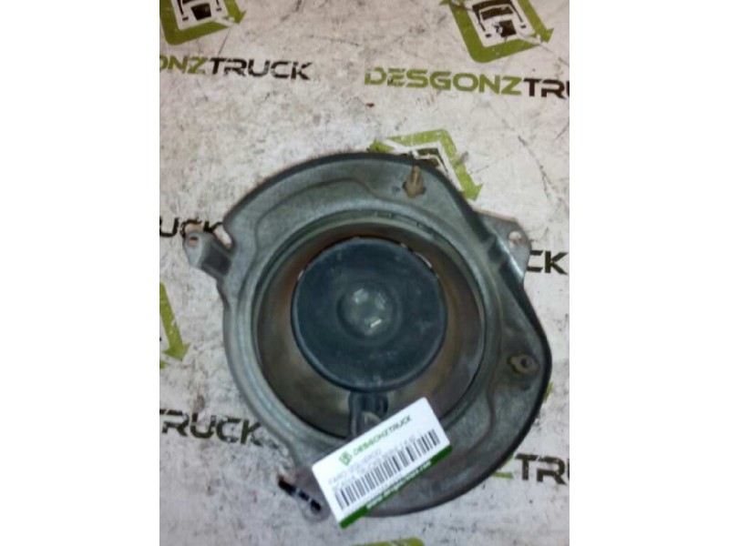 Recambio de faro izquierdo para scania trucks serie 2 k-92 referencia OEM IAM   
