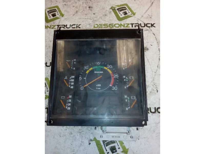 Recambio de cuadro instrumentos para scania trucks serie 2 k-92 referencia OEM IAM 88481186 X161207432 88311051