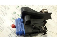 Recambio de cerradura puerta trasera derecha para audi a4 avant (b5) 2.5 tdi referencia OEM IAM   