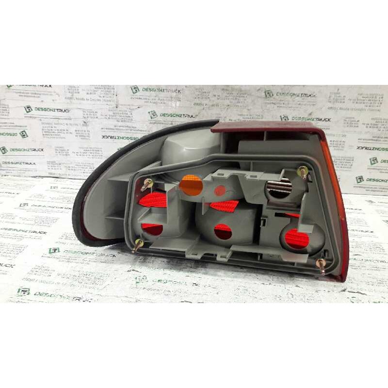 Recambio de piloto trasero derecho para ford mondeo berlina/familiar (fd) clx berlina referencia OEM IAM 93BG13A602 NUEVO 