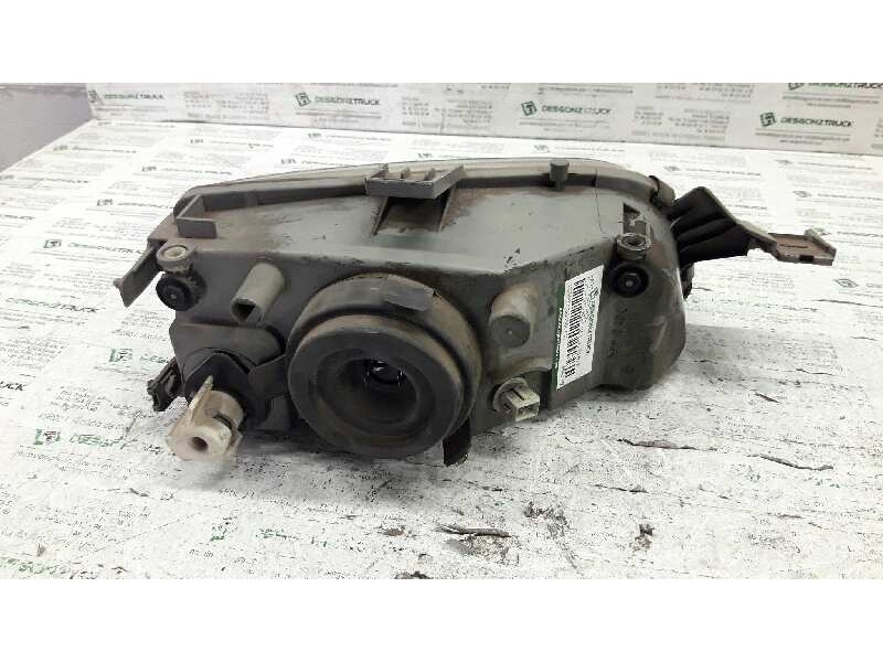 Recambio de faro izquierdo para fiat punto berlina (176) td 60 s referencia OEM IAM 46402650  
