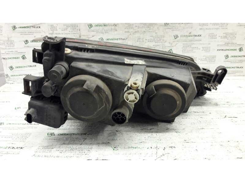 Recambio de faro izquierdo para opel vectra b berlina básico (1999) referencia OEM IAM   