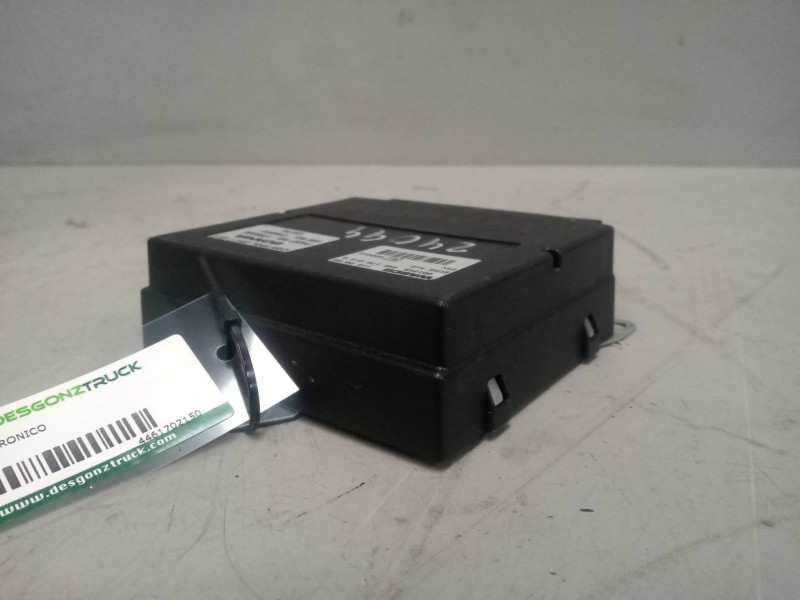 Recambio de modulo electronico para scania r i r 580 referencia OEM IAM 4461702150 CENTRALITA ECAS 1759695
