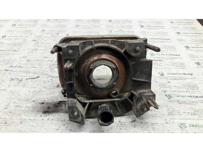 Recambio de faro derecho para renault rapid/express (f40) 1.4 break referencia OEM IAM 061277  