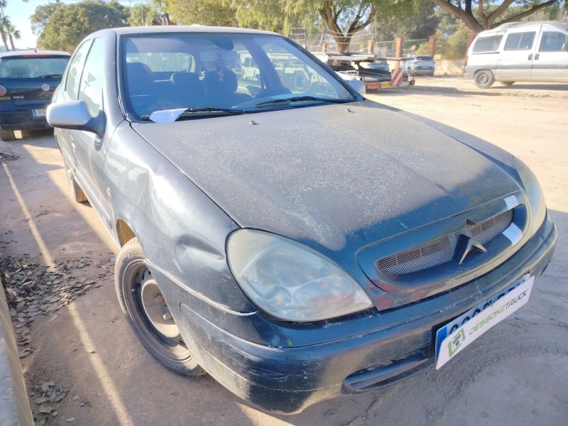citroën xsara berlina del año 2001