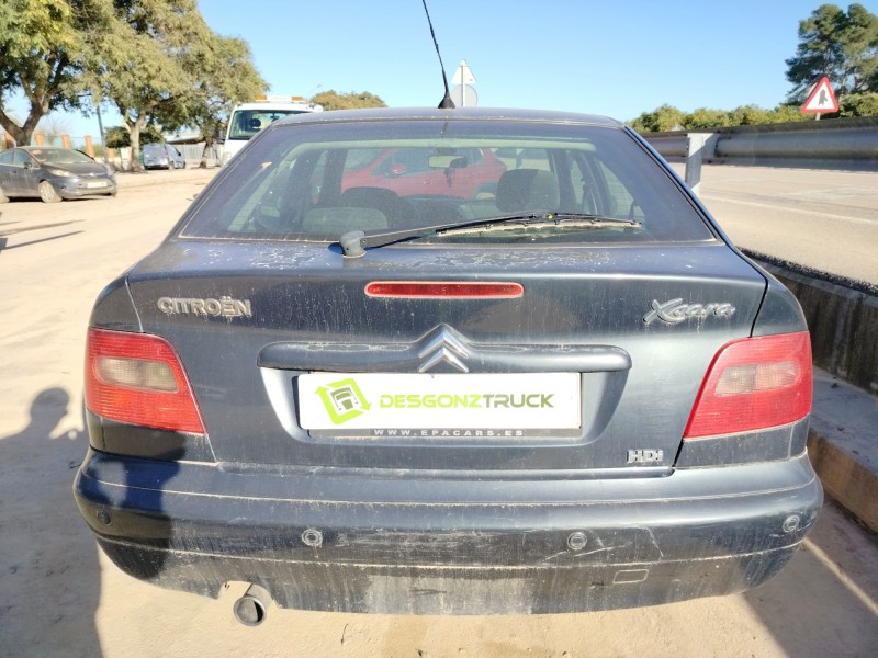 citroën xsara berlina del año 2001
