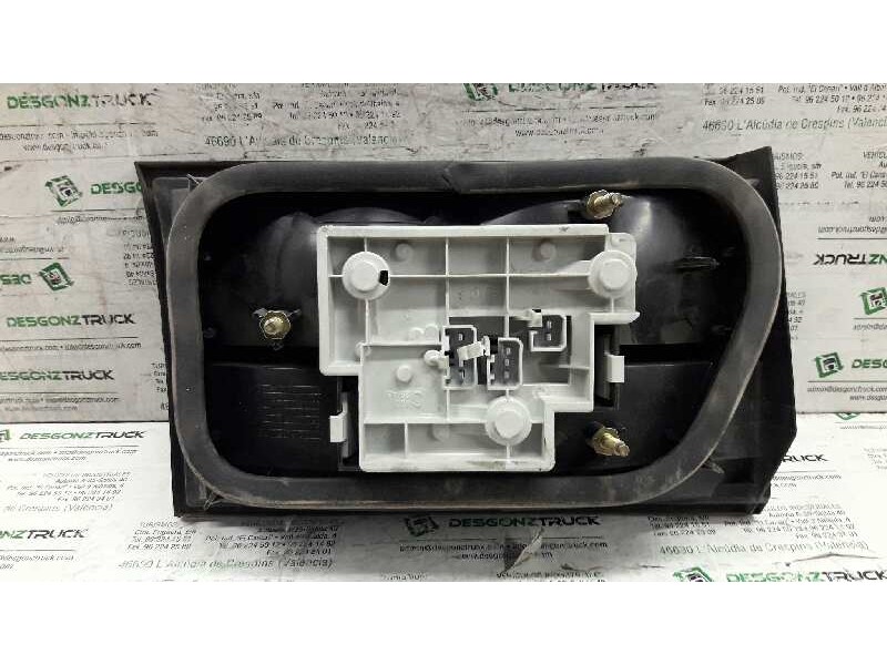 Recambio de piloto trasero derecho para citroen xantia berlina 1.8 sx referencia OEM IAM   