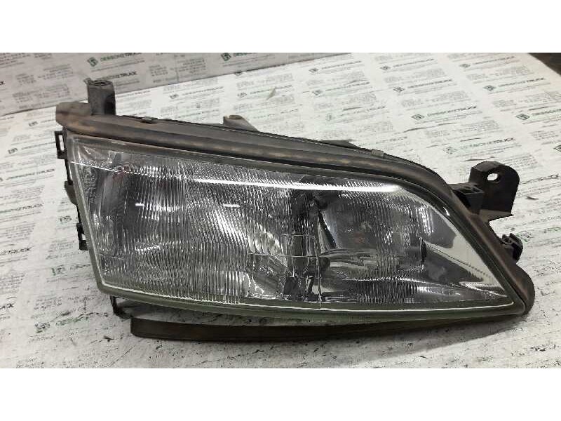Recambio de faro derecho para opel vectra b berlina básico (1999) referencia OEM IAM 085788  