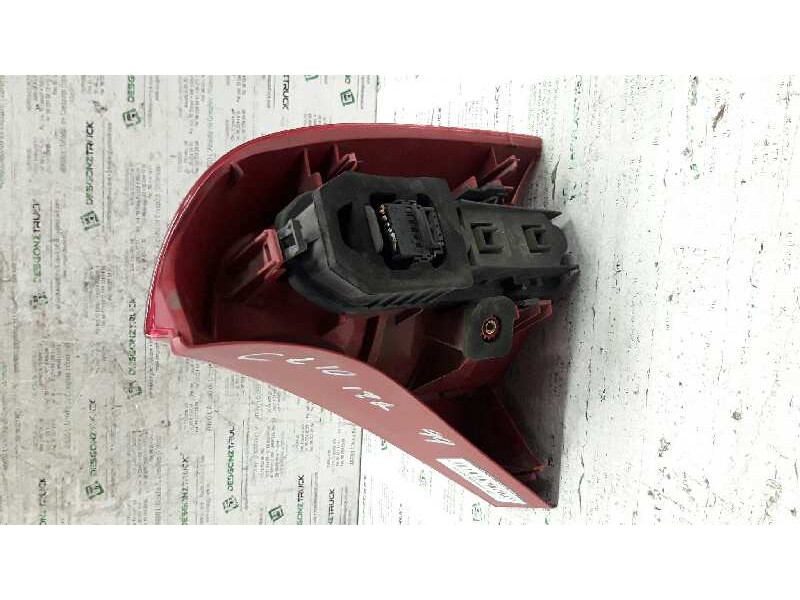 Recambio de piloto trasero izquierdo para renault clio i phase iii 1.8 initiale paris referencia OEM IAM   