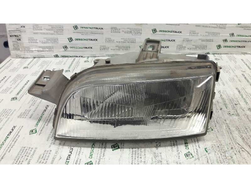 Recambio de faro derecho para fiat punto berl. (176) td sx / td 70 sx referencia OEM IAM 46402650  