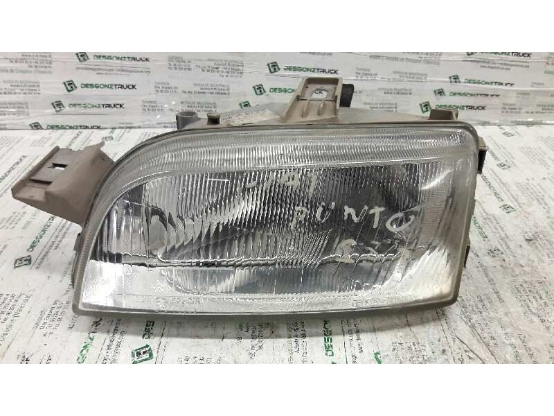 Recambio de faro derecho para fiat punto berl. (176) td sx / td 70 sx referencia OEM IAM 46402650  
