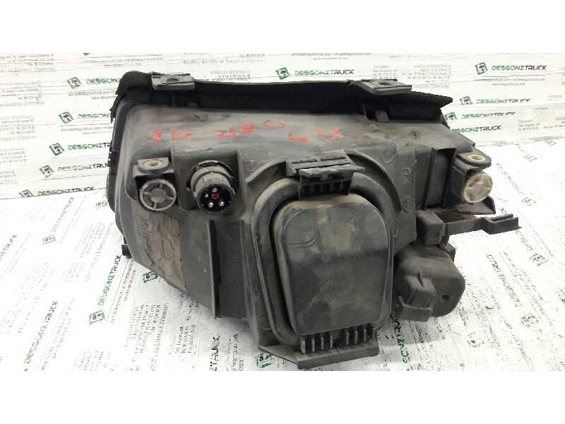 Recambio de faro derecho para audi a4 berlina (b5) 1.8 t referencia OEM IAM 8D0941004A  