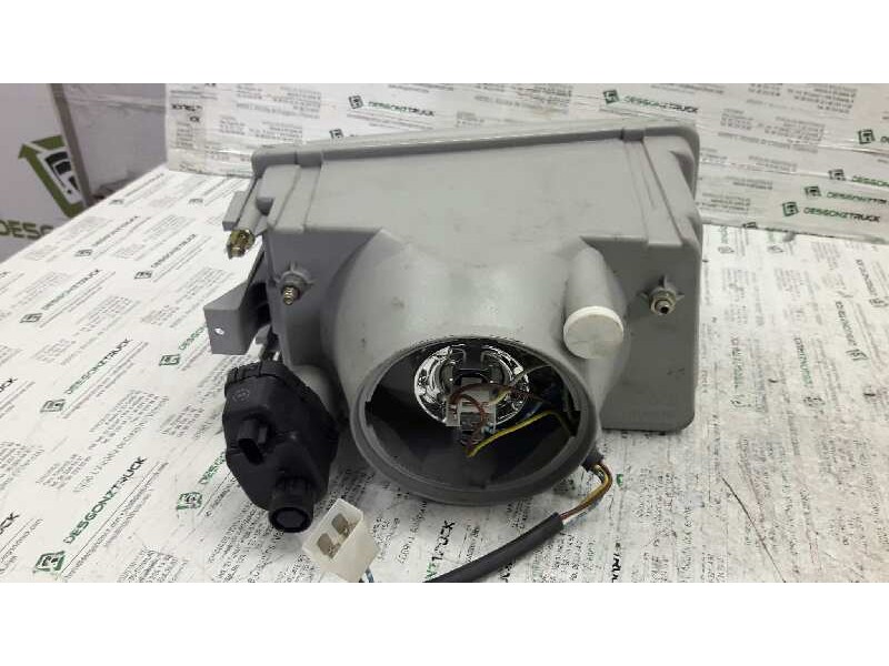 Recambio de faro izquierdo para iveco daily combi 35 - s 12 combi referencia OEM IAM  NUEVO 