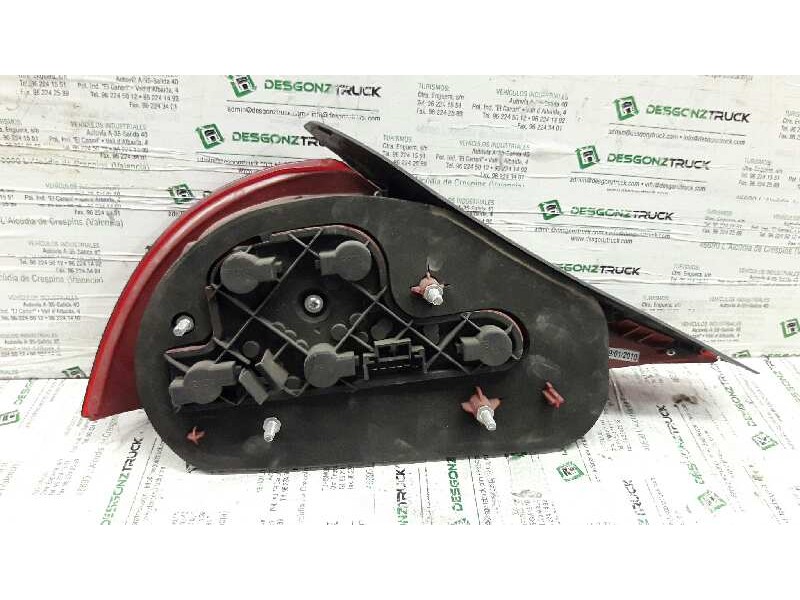 Recambio de piloto trasero derecho para lancia y10 turbo referencia OEM IAM   