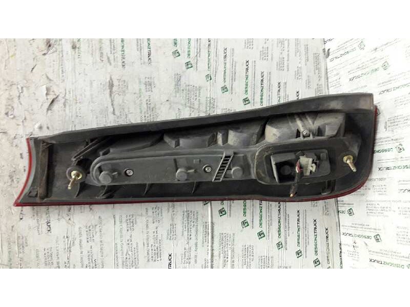 Recambio de piloto trasero derecho para fiat punto berl. (176) gt / t 130 referencia OEM IAM   