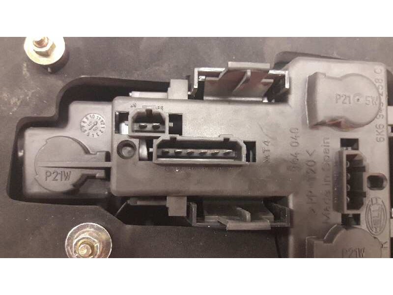 Recambio de piloto trasero derecho para seat ibiza (6k1) sport referencia OEM IAM 6K6945258  