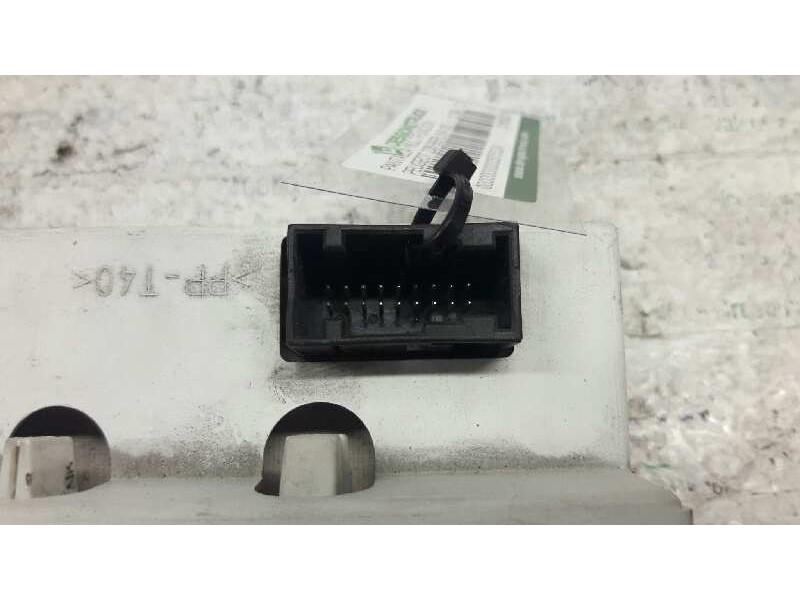 Recambio de pantalla multifuncion para peugeot 206+ básico referencia OEM IAM 21659275 SAGEM 21659277