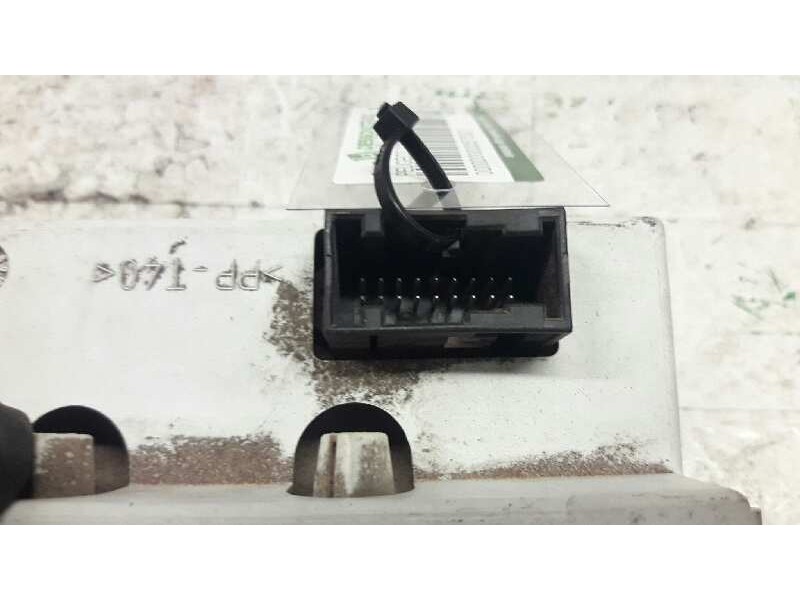 Recambio de pantalla multifuncion para peugeot 206 berlina xs referencia OEM IAM 21659275 SAGEM 21659277