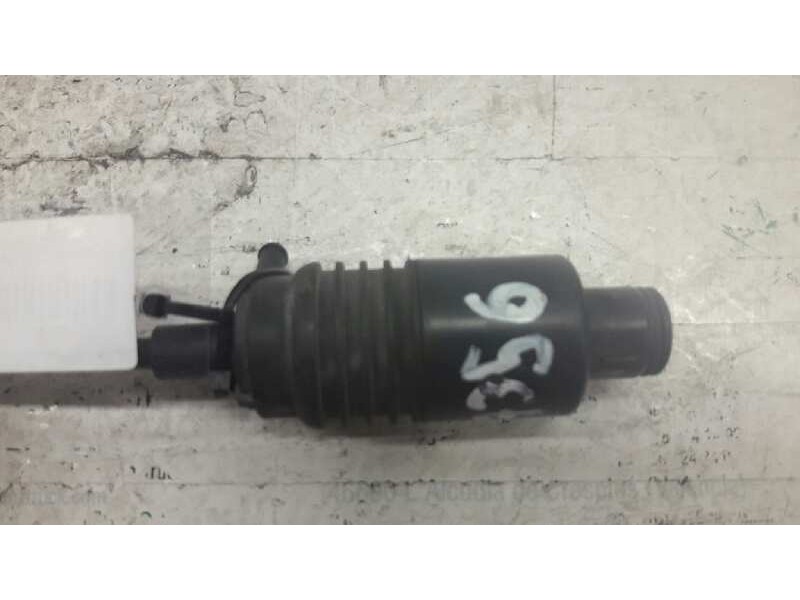 Recambio de bomba limpia para audi 80 avant básico avant referencia OEM IAM 4A0955651  